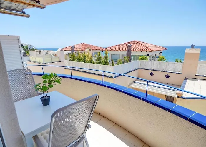 Apartment By The Sea By Hello Homes Sitges